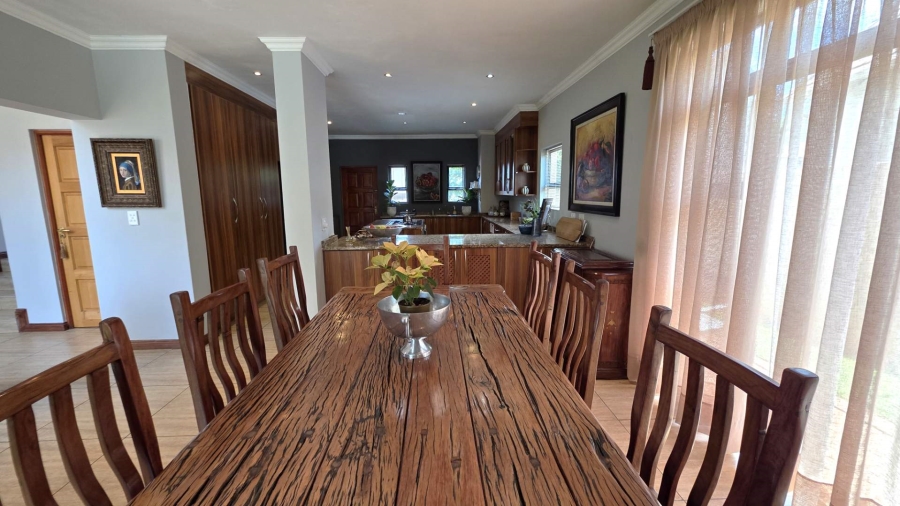 4 Bedroom Property for Sale in Leloko North West